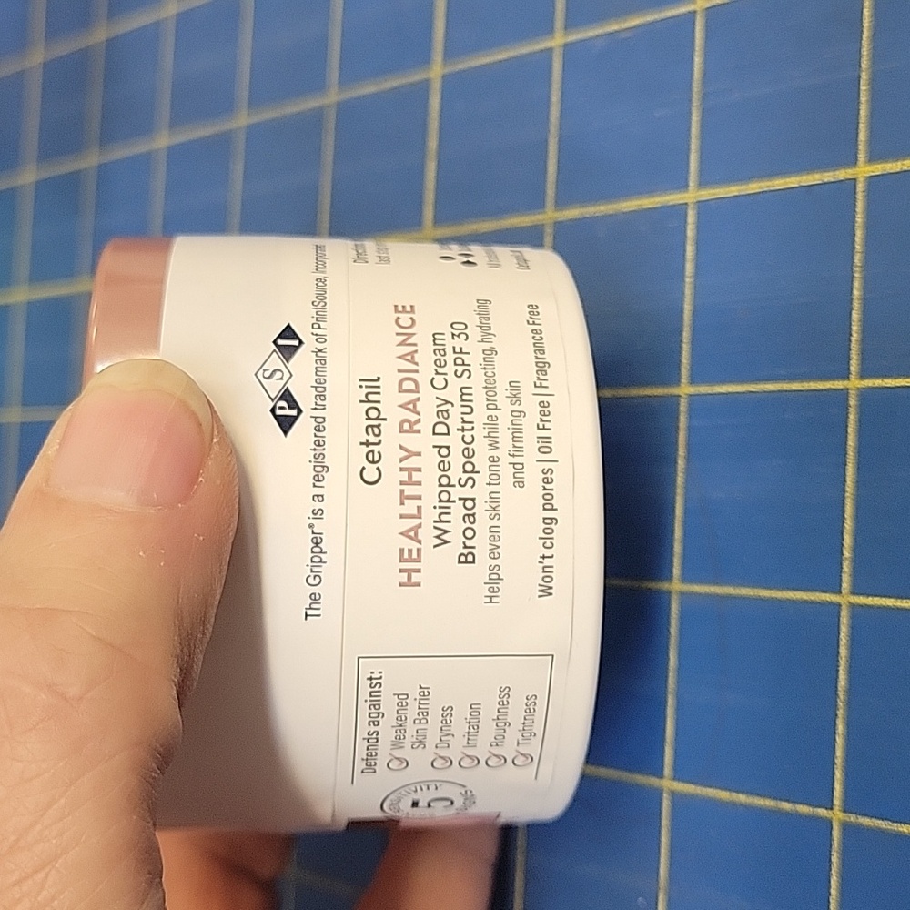 Cetaphil Healthy Radiance Whipped Day Cream 48g New Jar - Picture 2 of 3